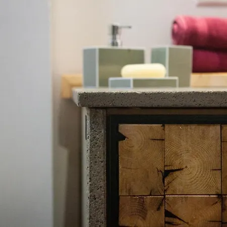 فيريانهاوس كولينغر *