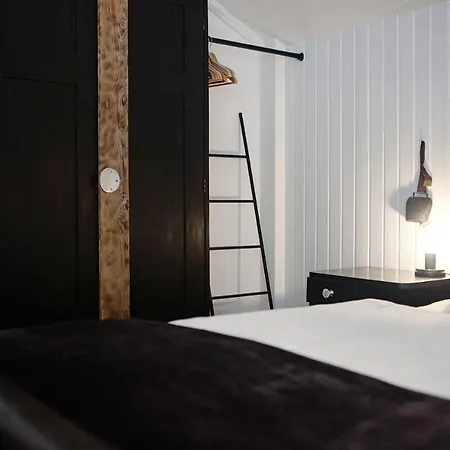 فيريانهاوس كولينغر * كابرون