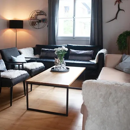 فيريانهاوس كولينغر بيت للعطل كابرون